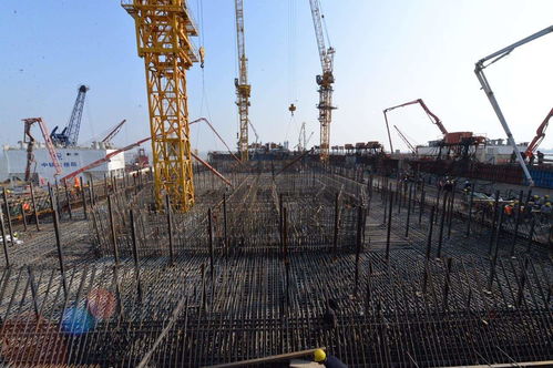 “世界之最”再创奇迹 泸通铁路跨江大桥攻克关键节点，连接新州与珠海