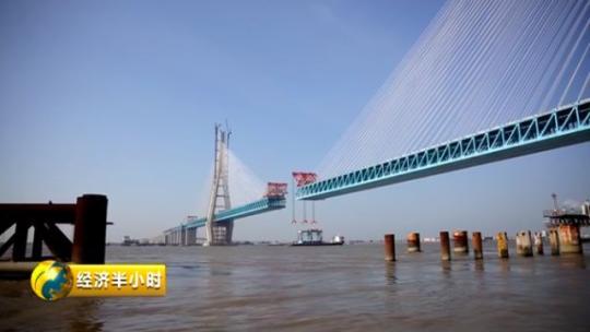 燃！中国大桥屡创世界之最，原来是有这种“大力士”！沪通全球